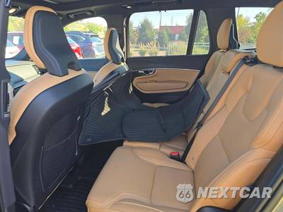 2023 Volvo XC90 B6 Ultimate 7-Passenger - zdjęcie 13 z 22 - miniatura