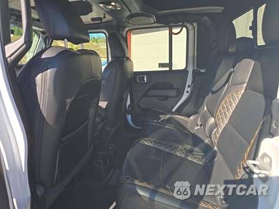 2021 Jeep Gladiator High Altitude Edition Crew Cab Medium Bed - zdjęcie 13 z 23 - miniatura