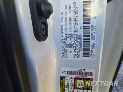 2023 Toyota Sequoia Capstone - zdjęcie 5 z 23 - miniatura