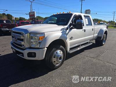 2016 Ford Super Duty F-350 Platinum Crew Cab Long Bed DRW