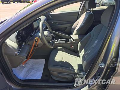 2024 Hyundai Elantra SEL - zdjęcie 6 z 28 - miniatura