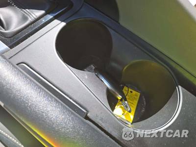 2024 Hyundai Elantra SEL - zdjęcie 8 z 28 - miniatura