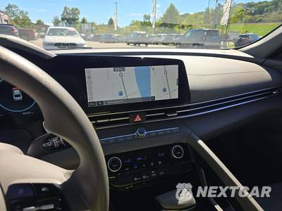 2024 Hyundai Elantra SEL - zdjęcie 10 z 28 - miniatura