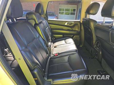 2015 Nissan Pathfinder SL - zdjęcie 17 z 29 - miniatura
