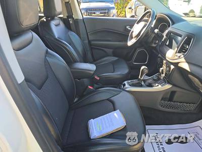 2020 Jeep Compass Latitude - zdjęcie 18 z 23 - miniatura