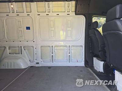 2025 Mercedes-Benz Sprinter 2500 Cargo Van Standard Roof 144.0" WB - zdjęcie 15 z 26 - miniatura