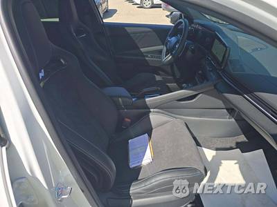2026 Hyundai Elantra N - zdjęcie 18 z 21 - miniatura