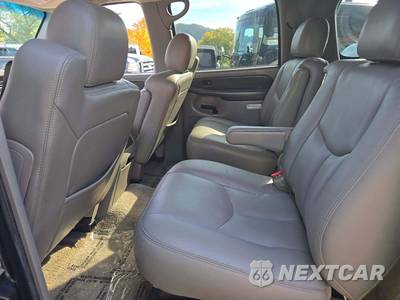 2003 Chevrolet Suburban 2500 LT 1SM - zdjęcie 13 z 33 - miniatura