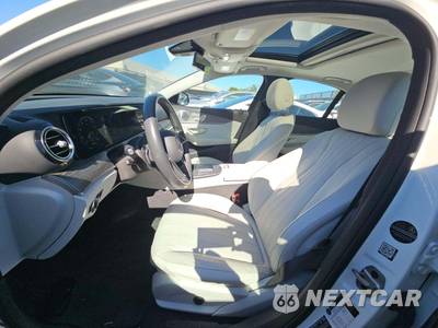 2021 Mercedes-Benz E 350 Sedan - zdjęcie 6 z 26 - miniatura