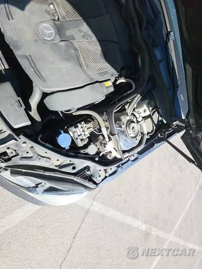 2013 Mercedes-Benz E 350 Sedan - zdjęcie 33 z 33 - miniatura