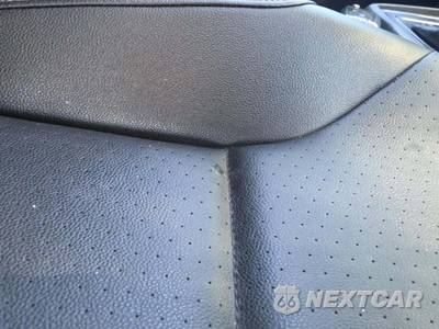 2017 Volkswagen Golf Wolfsburg Hatchback - zdjęcie 19 z 36 - miniatura