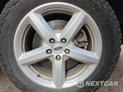2017 Ford Explorer XLT - zdjęcie 21 z 29 - miniatura