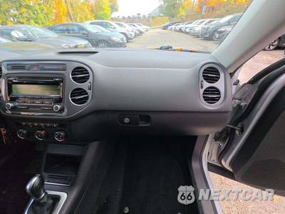 2014 Volkswagen Tiguan S - zdjęcie 19 z 26 - miniatura