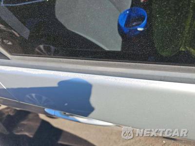 2014 Toyota Prius Three - zdjęcie 39 z 46 - miniatura