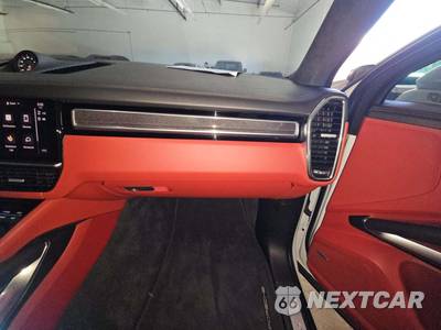 2022 Porsche Cayenne Turbo Coupe - zdjęcie 16 z 23 - miniatura
