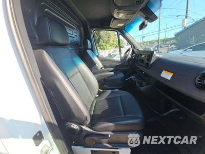 2023 Mercedes-Benz Sprinter 2500 Cargo Van Standard Roof 144.0" WB - zdjęcie 15 z 25 - miniatura