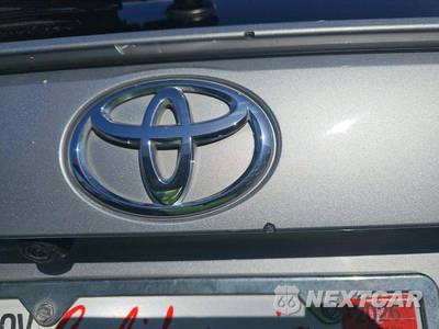 2019 Toyota RAV4 LE - zdjęcie 23 z 31 - miniatura