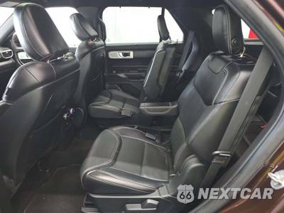 2020 Ford Explorer ST - zdjęcie 13 z 28 - miniatura