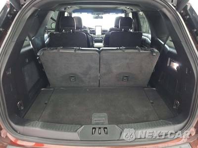 2020 Ford Explorer ST - zdjęcie 15 z 28 - miniatura