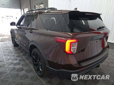 2020 Ford Explorer ST - zdjęcie 2 z 28 - miniatura