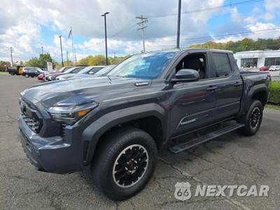 2025 Toyota Tacoma i-FORCE MAX TRD Off-Road Crew Cab Medium Bed