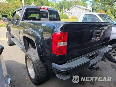 2017 GMC Sierra 2500 Denali HD Crew Cab Medium Bed 5SA - zdjęcie 2 z 33 - miniatura