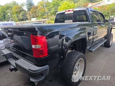 2017 GMC Sierra 2500 Denali HD Crew Cab Medium Bed 5SA - zdjęcie 3 z 33 - miniatura