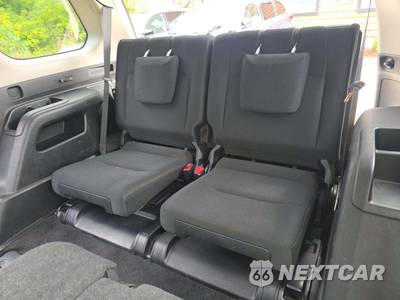 2019 Toyota 4Runner SR5 - zdjęcie 14 z 23 - miniatura