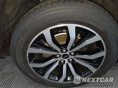 2020 Ford Explorer ST - zdjęcie 23 z 24 - miniatura