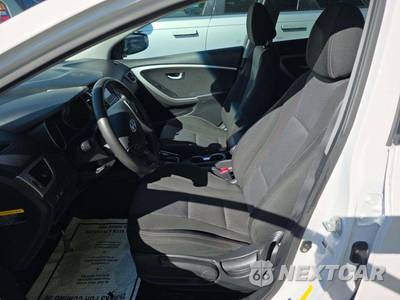 2013 Hyundai Elantra GT Hatchback - zdjęcie 6 z 28 - miniatura