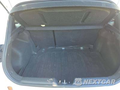 2013 Hyundai Elantra GT Hatchback - zdjęcie 14 z 28 - miniatura