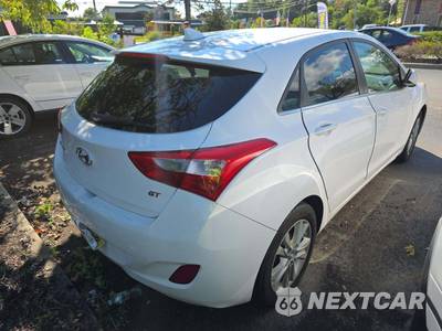 2013 Hyundai Elantra GT Hatchback - zdjęcie 3 z 28 - miniatura