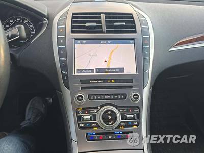 2020 Lincoln MKZ Reserve - zdjęcie 7 z 19 - miniatura