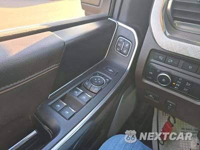 2024 Ford Super Duty F-350 King Ranch Crew Cab Medium Bed - zdjęcie 34 z 38 - miniatura
