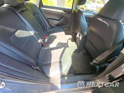 2014 Volkswagen Passat 1.8T Wolfsburg Edition - zdjęcie 16 z 29 - miniatura