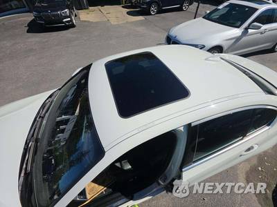 2020 BMW 3 Series Sedan 330i xDrive - zdjęcie 11 z 19 - miniatura