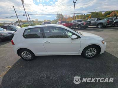 2015 Volkswagen Golf 1.8T S Hatchback - zdjęcie 4 z 24 - miniatura