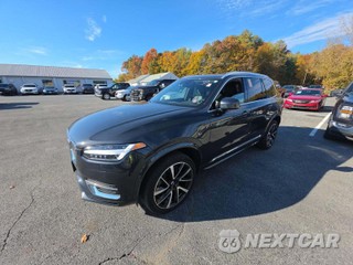 2022 Volvo XC90 Recharge Plug-In Hybrid T8 Inscription Expression 6-Passenger