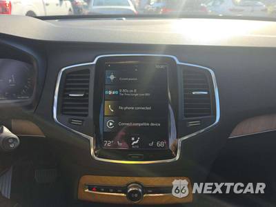 2022 Volvo XC90 Recharge Plug-In Hybrid T8 Inscription Expression 6-Passenger - zdjęcie 10 z 21 - miniatura