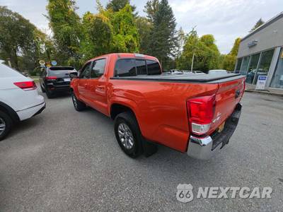 2016 Toyota Tacoma SR5 Crew Cab Medium Bed - zdjęcie 2 z 22 - miniatura