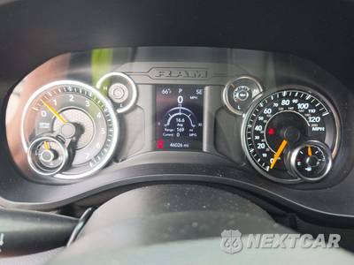 2021 Ram 1500 Big Horn Extended Cab Medium Bed - zdjęcie 9 z 22 - miniatura