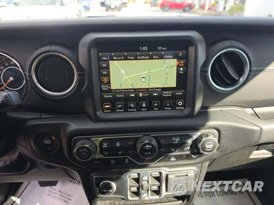 2022 Jeep Gladiator Overland Crew Cab Medium Bed - zdjęcie 10 z 22 - miniatura