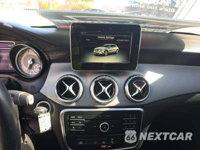 2016 Mercedes-Benz GLA 250 4MATIC - zdjęcie 10 z 23 - miniatura