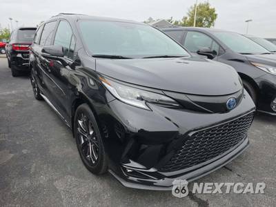 2025 Toyota Sienna XSE 7-Passenger 120.5" WB - zdjęcie 4 z 20 - miniatura