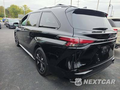 2025 Toyota Sienna XSE 7-Passenger 120.5" WB - zdjęcie 2 z 20 - miniatura