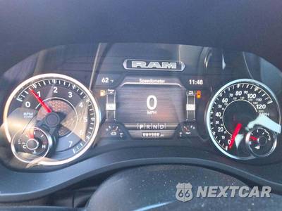 2024 Ram 1500 Laramie Crew Cab Short Bed - zdjęcie 9 z 20 - miniatura