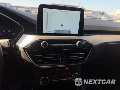 2020 Ford Escape SE - zdjęcie 10 z 24 - miniatura