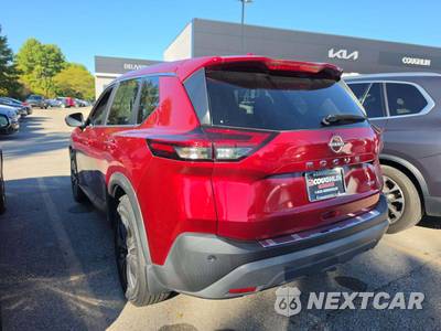 2023 Nissan Rogue SV - zdjęcie 2 z 20 - miniatura