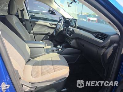 2022 Ford Escape SE - zdjęcie 18 z 24 - miniatura