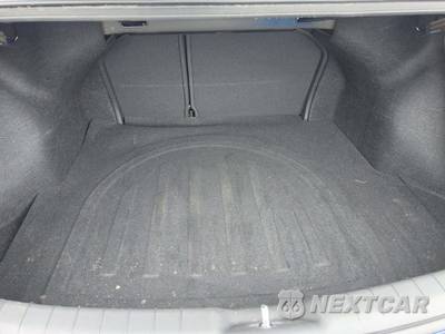 2020 Hyundai Elantra SE Sedan - zdjęcie 14 z 20 - miniatura